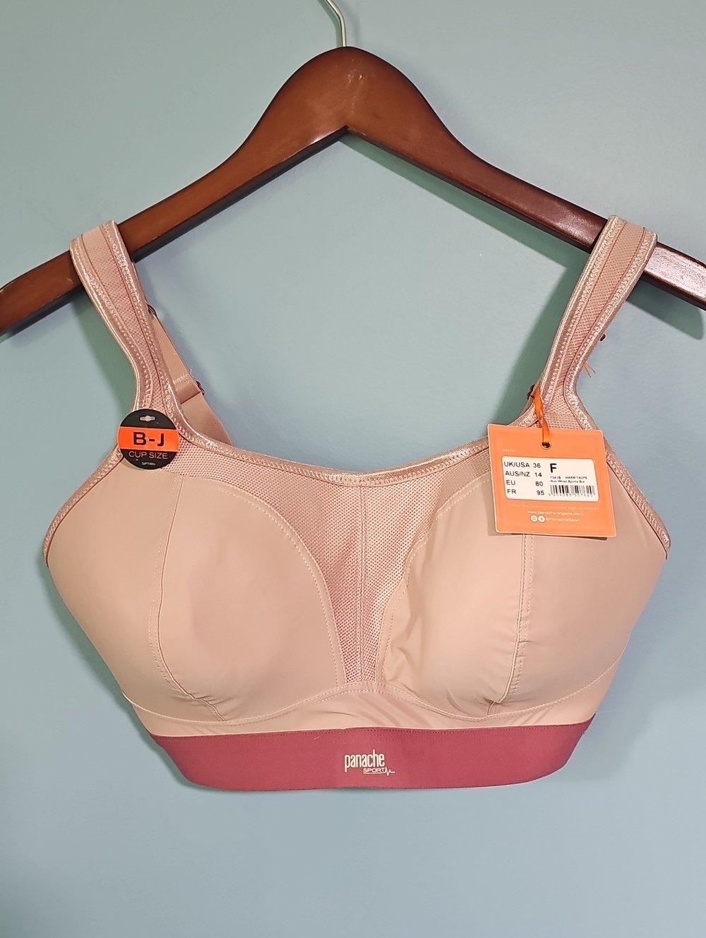 NWT Panache Sports Non-Wired Bra in Warm Taupe, style 7341B, size 36F